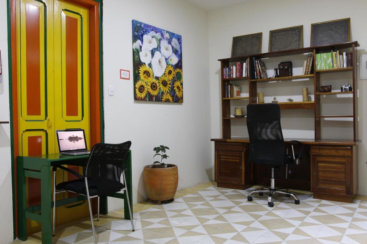 Golden Frog Manizales Hostel Εξωτερικό φωτογραφία