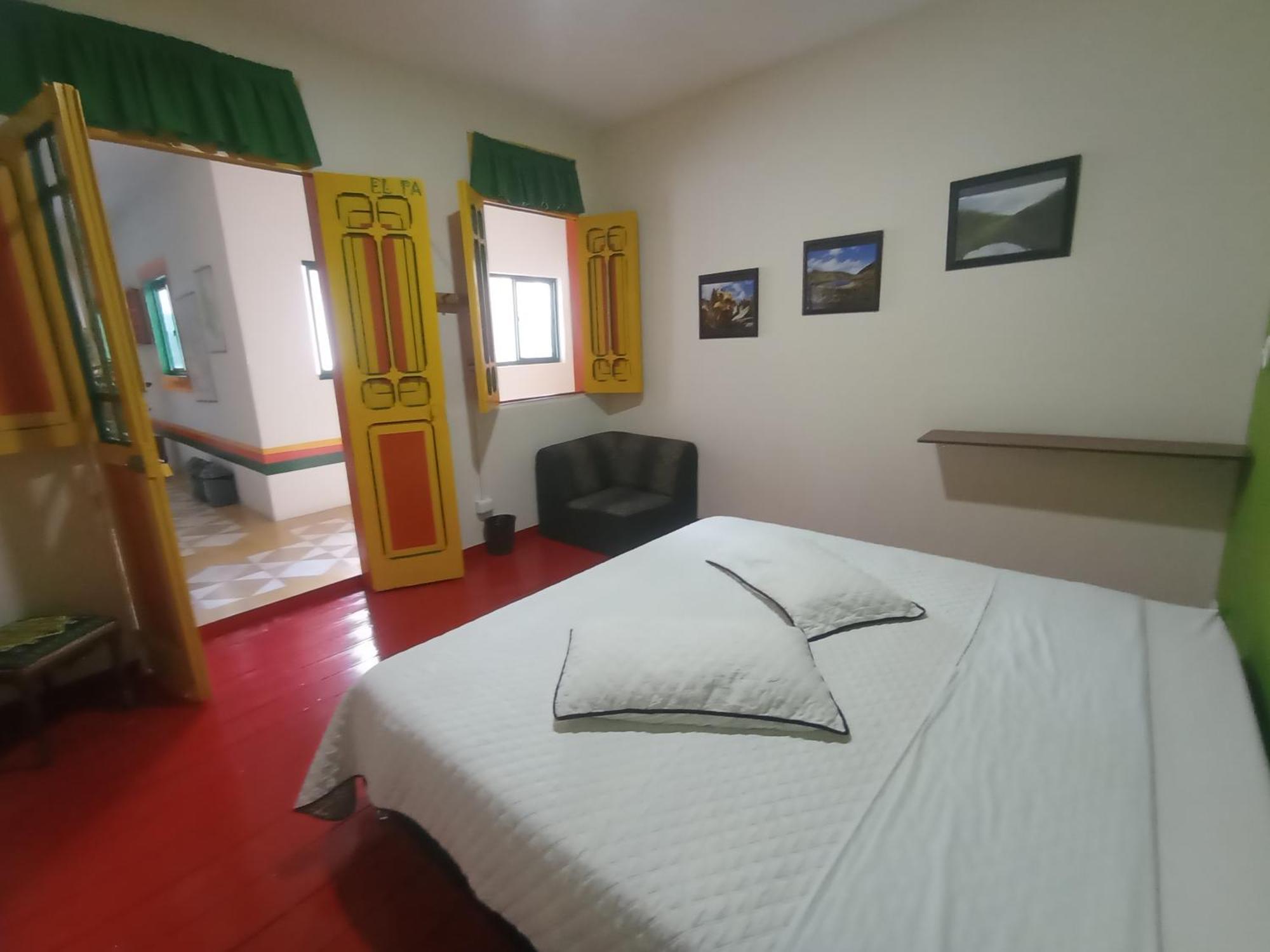 Golden Frog Manizales Hostel Εξωτερικό φωτογραφία